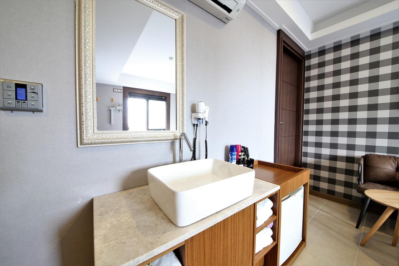 Star Hotel Μπουσάν Εξωτερικό φωτογραφία